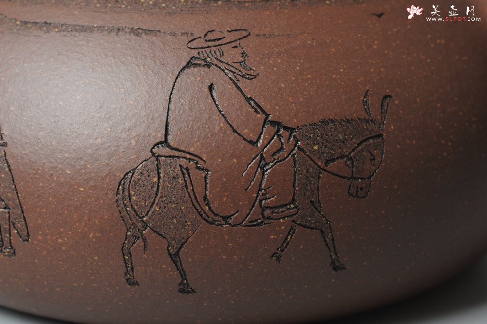 紫砂壶图片：文气装饰 饱满敦厚 扁腹 - 宜兴紫砂壶网