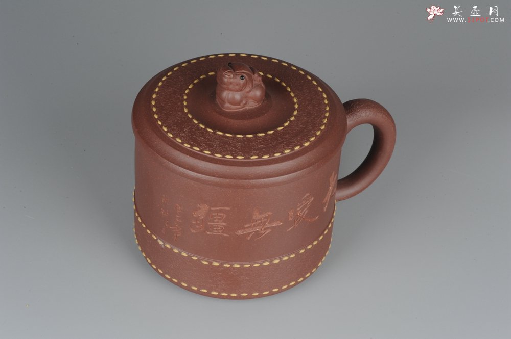 紫砂壶图片：美杯特惠 瑞狮杯 好料精工盖杯 - 宜兴紫砂壶网