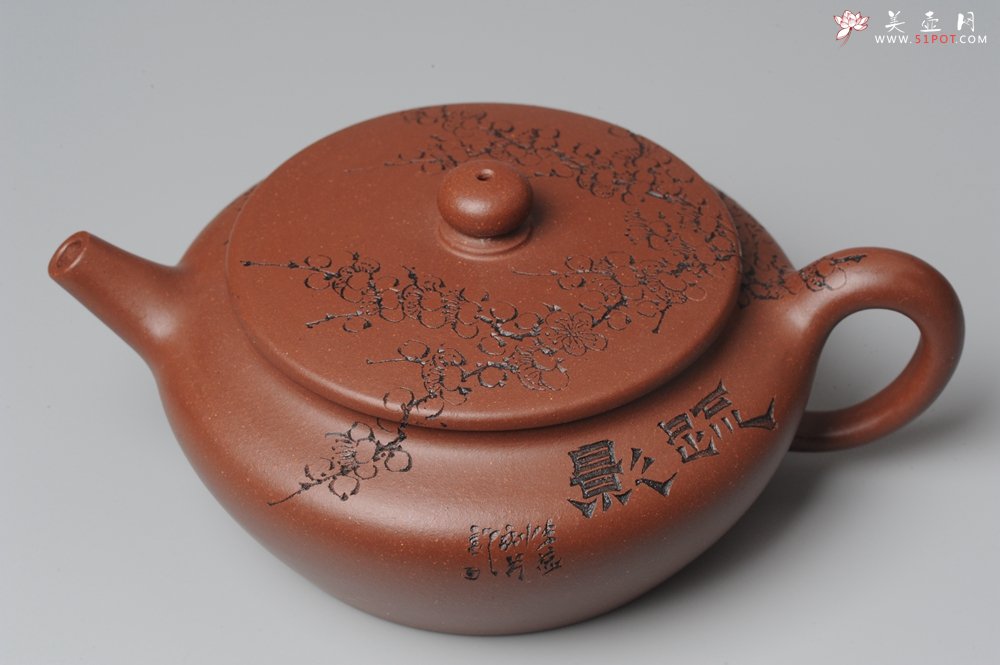 紫砂壶图片：刘华徒弟生益刻绘 全手工桑扁 - 宜兴紫砂壶网
