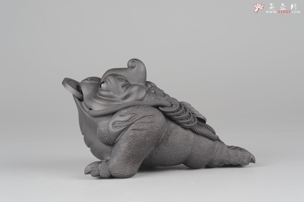 紫砂壶图片：美宠特惠 独角醉美招财金蟾茶宠 - 宜兴紫砂壶网