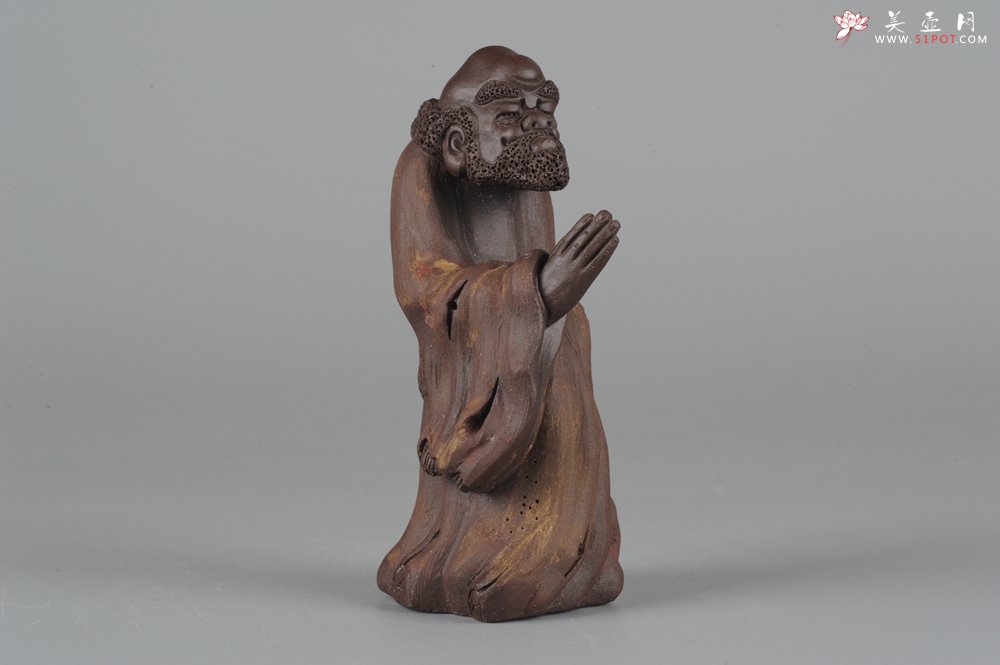 紫砂壶图片：精品小号树桩达摩茶宠摆件 神态生动  - 宜兴紫砂壶网