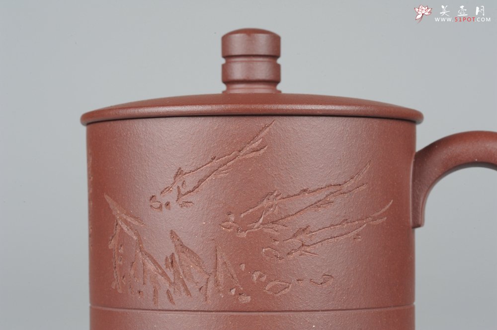 紫砂壶图片：美杯特惠精品紫砂盖杯 篆刻家张志伟教授装饰  - 宜兴紫砂壶网