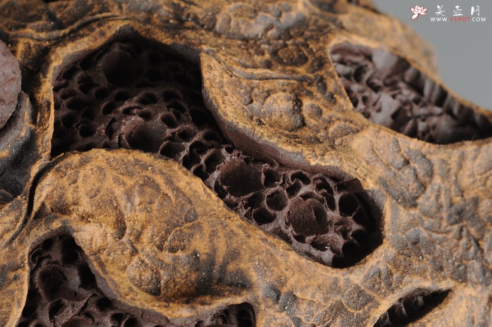 紫砂壶图片：特惠醉美树皮金蟾茶宠 灵性十足 寓意招财进宝 - 宜兴紫砂壶网