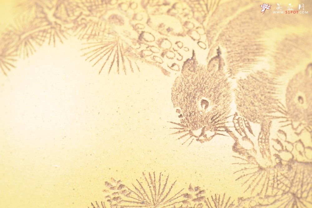 紫砂壶图片：国助唐文本绿西施  端庄 助工袁德波装饰  - 宜兴紫砂壶网