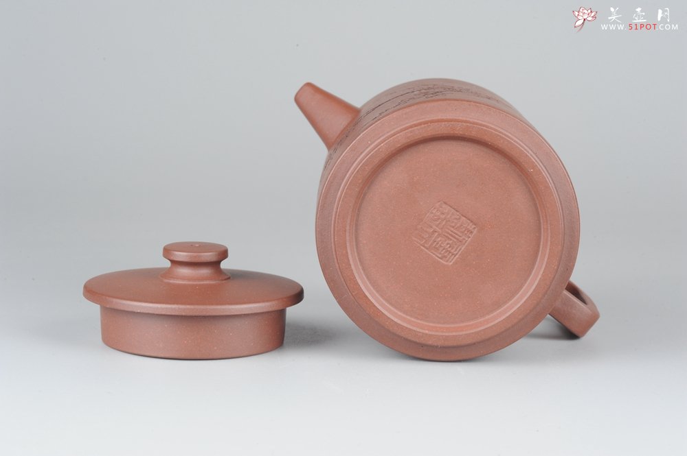 紫砂壶图片：助理美术师唐文全手作品 圆础 助理工艺美术师袁德波刻绘 - 宜兴紫砂壶网