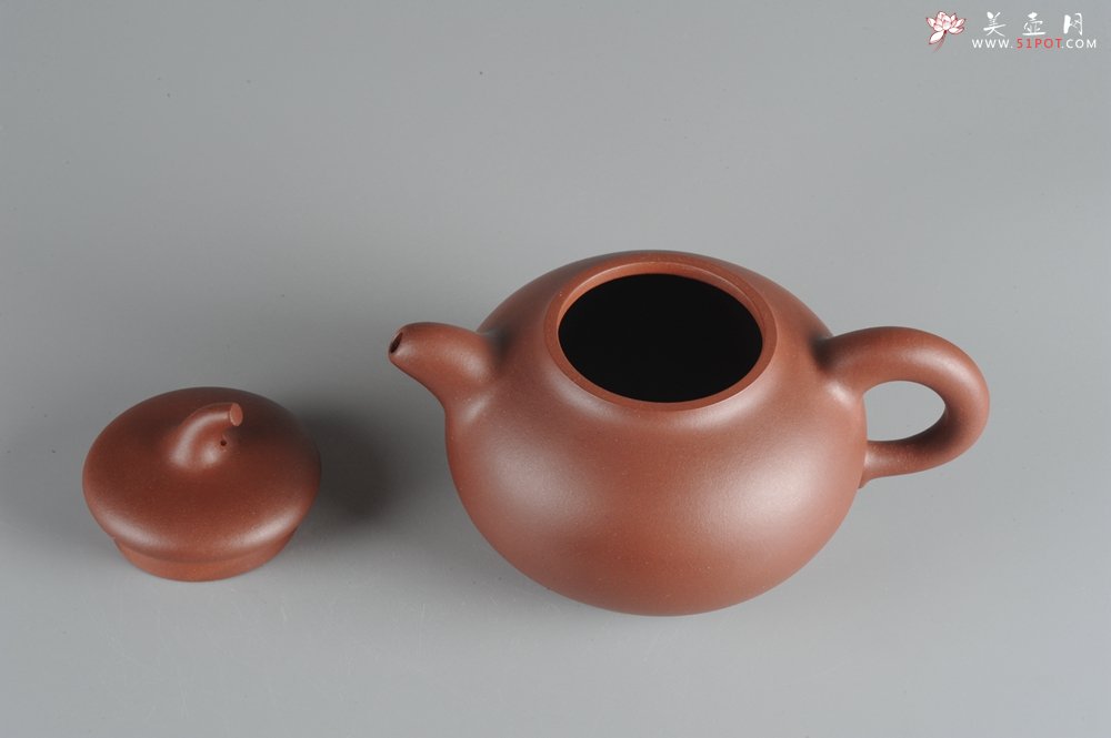 紫砂壶图片：美壶特惠 黄龙山底槽青 传统之茄段 - 宜兴紫砂壶网