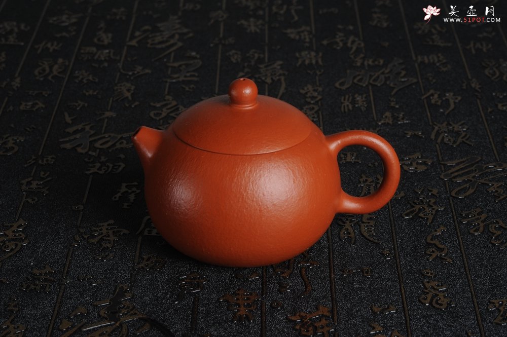 紫砂壶图片：难得无皱不朱的皱皮老朱泥  非铁红色素泥 全手工西施制作收缩大成型难 - 宜兴紫砂壶网