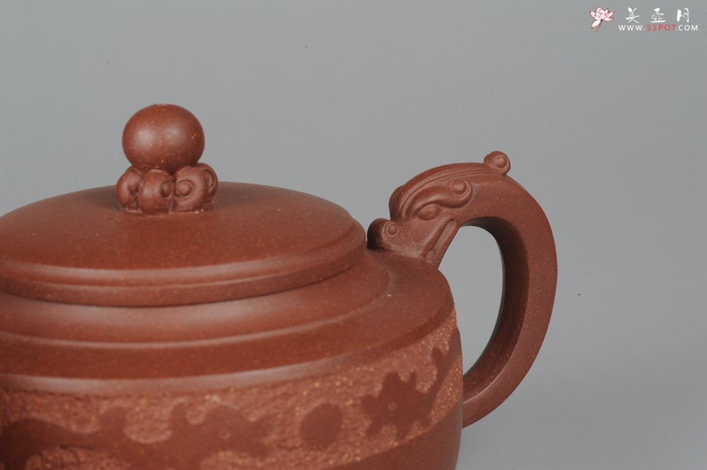 紫砂壶图片：美壶特惠 双龙戏珠 - 宜兴紫砂壶网