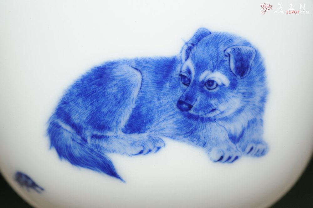 紫砂壶图片：生肖狗 景德镇全手工手绘青花主人杯  - 宜兴紫砂壶网