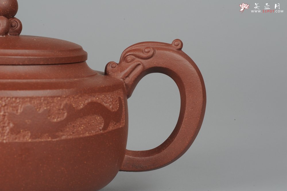 紫砂壶图片：美壶特惠 双龙戏珠 - 宜兴紫砂壶网