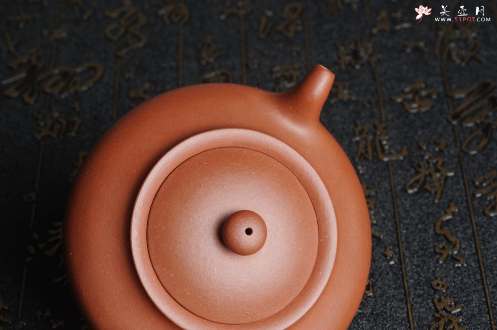 紫砂壶图片：端庄秀美全手工合盘 - 宜兴紫砂壶网