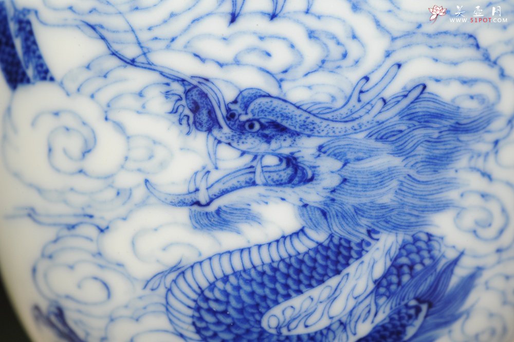 紫砂壶图片：生肖龙 景德镇全手工手绘青花主人杯  - 宜兴紫砂壶网