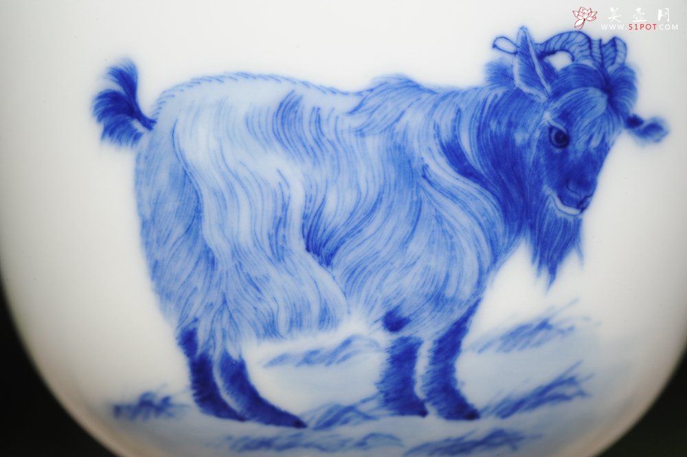 紫砂壶图片：生肖羊 景德镇全手工手绘青花主人杯  - 宜兴紫砂壶网