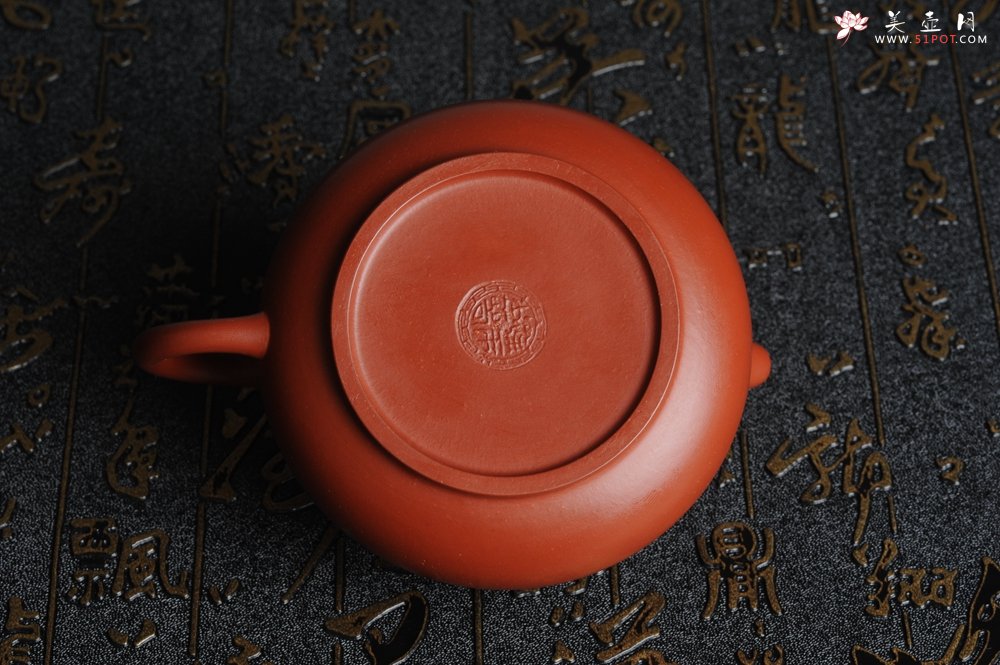 紫砂壶图片：美壶特惠 大红袍朱泥 非铁红色素泥 潘壶 - 宜兴紫砂壶网