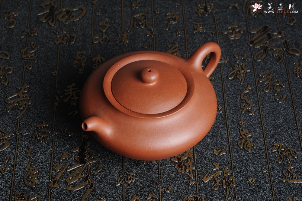 紫砂壶图片：端庄秀美全手工合盘 - 宜兴紫砂壶网