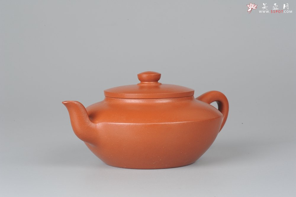 紫砂壶图片：精品朱泥全手工折肩加刹凹成型汉扁 作品老辣 老味十足 - 宜兴紫砂壶网