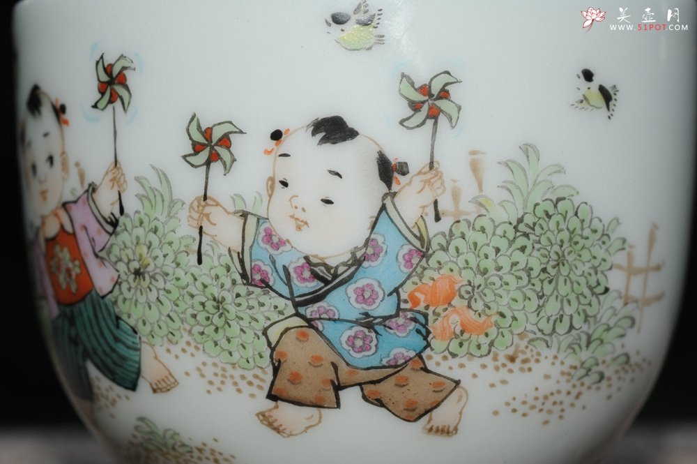 紫砂壶图片：双人童子风筝 景德镇主人杯 - 宜兴紫砂壶网