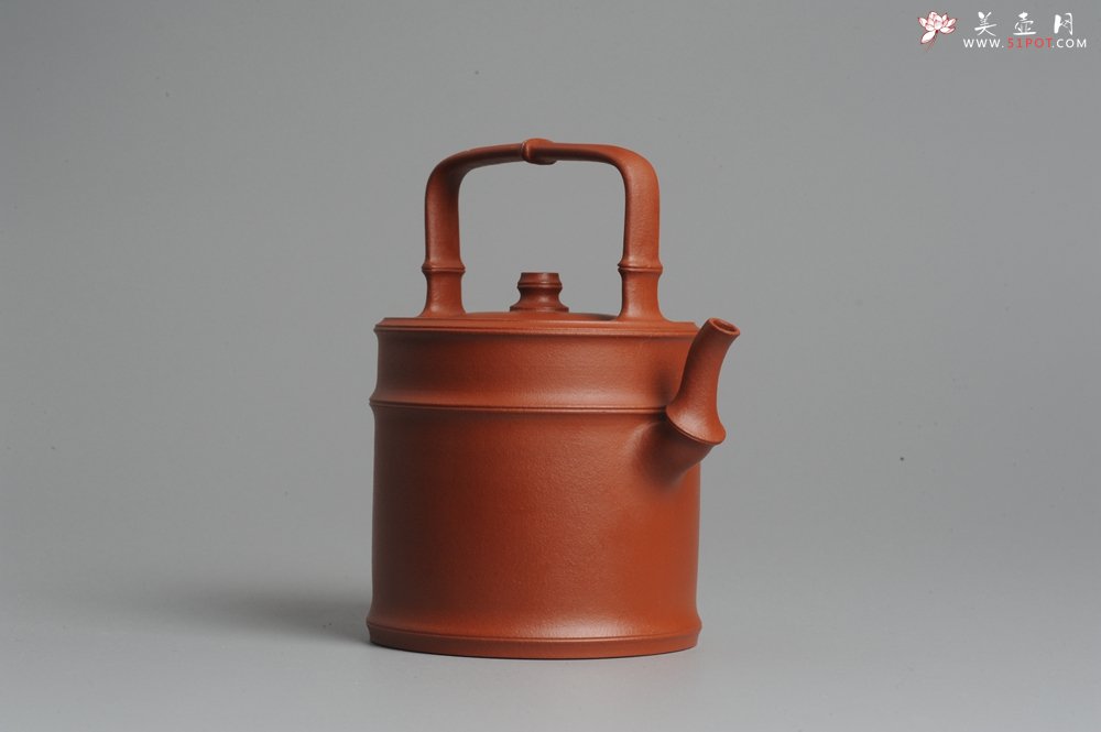 紫砂壶图片：美壶特惠 小红泥润竹提梁 挺拔秀雅 - 宜兴紫砂壶网