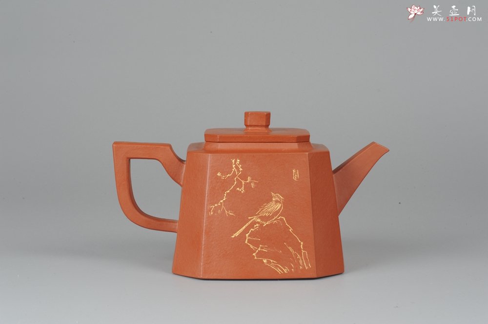 紫砂壶图片：线条优美 文气十足 全手工四方玉鼎 - 宜兴紫砂壶网