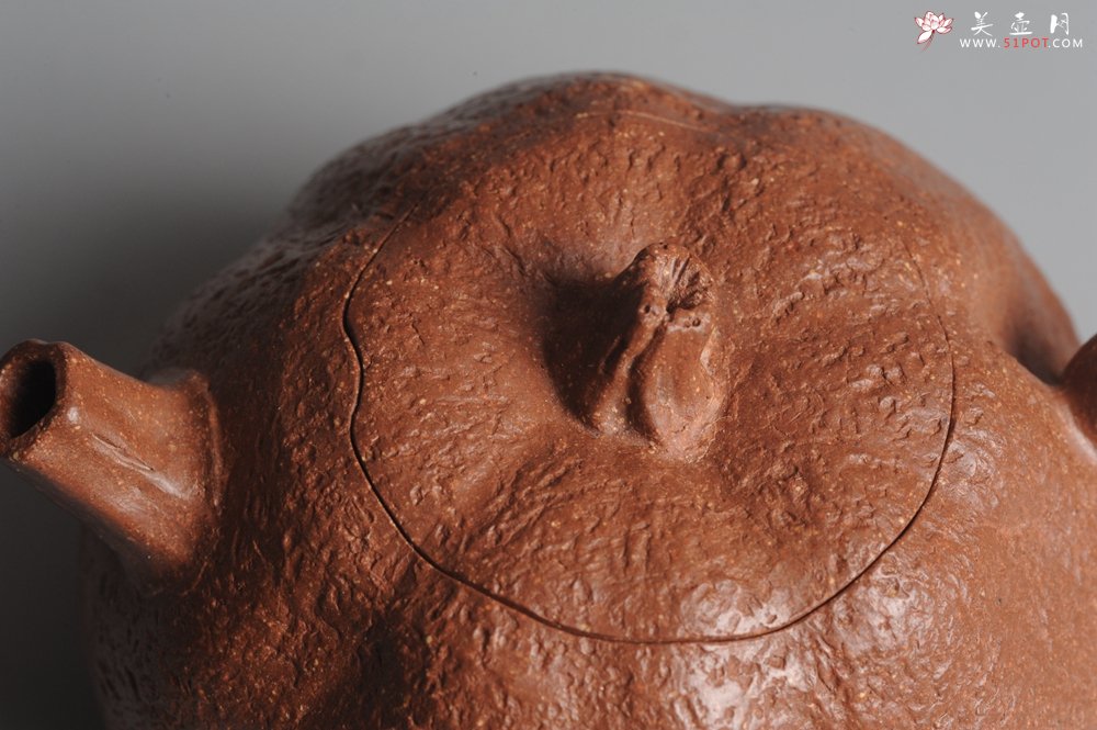 紫砂壶图片：全手工文人小瓜 泥料油润 肌理丰富 - 宜兴紫砂壶网