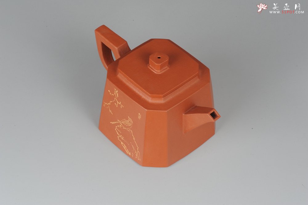 紫砂壶图片：线条优美 文气十足 全手工四方玉鼎 - 宜兴紫砂壶网