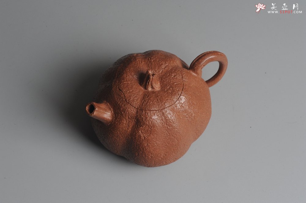 紫砂壶图片：全手工文人小瓜 泥料油润 肌理丰富 - 宜兴紫砂壶网