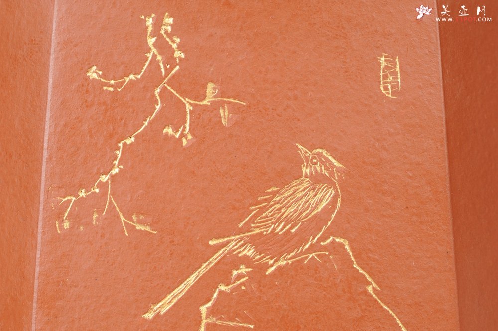 紫砂壶图片：线条优美 文气十足 全手工四方玉鼎 - 宜兴紫砂壶网