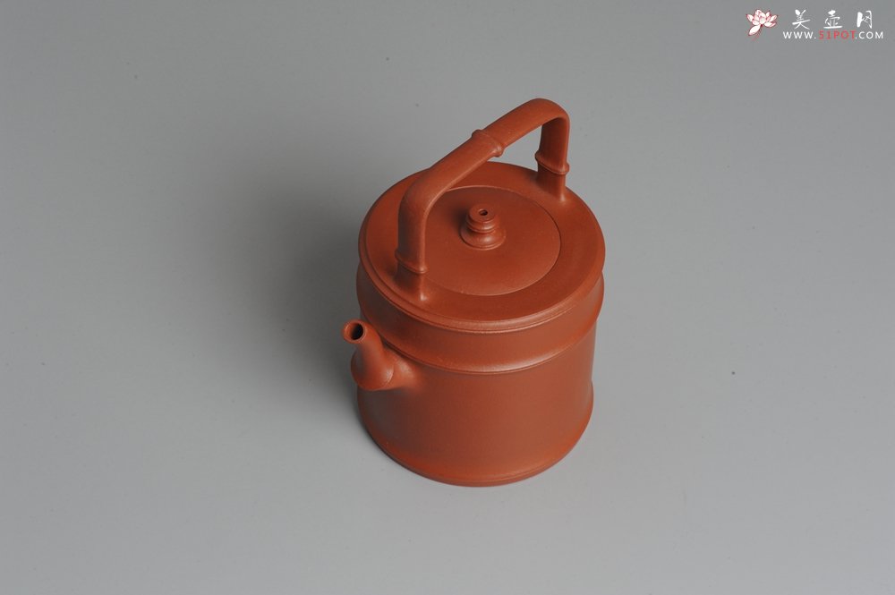 紫砂壶图片：美壶特惠 小红泥润竹提梁 挺拔秀雅 - 宜兴紫砂壶网