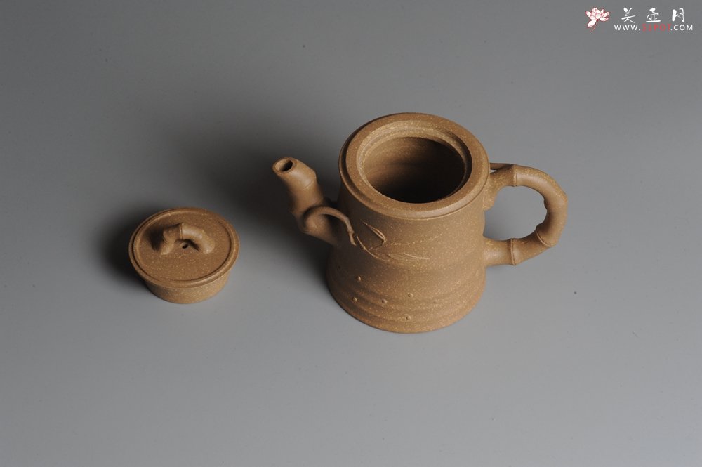 紫砂壶图片：美壶双节国庆中秋特惠 竹段 - 宜兴紫砂壶网