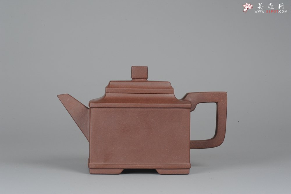 紫砂壶图片：全手工双线四方 端庄大气 - 宜兴紫砂壶网