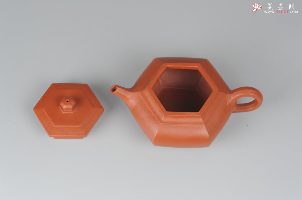 紫砂壶图片：非铁红色素泥 优质朱泥全手工大彬六方壶 端庄秀美 - 宜兴紫砂壶网