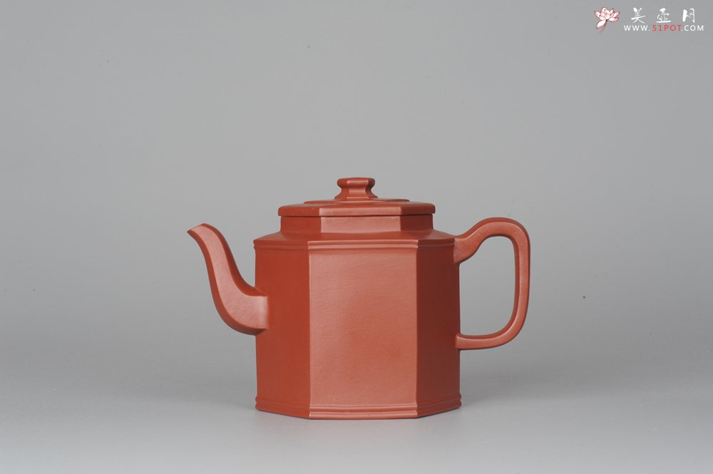 紫砂壶图片：端庄秀雅 大红袍朱泥全手工双线六方宫灯  - 宜兴紫砂壶网
