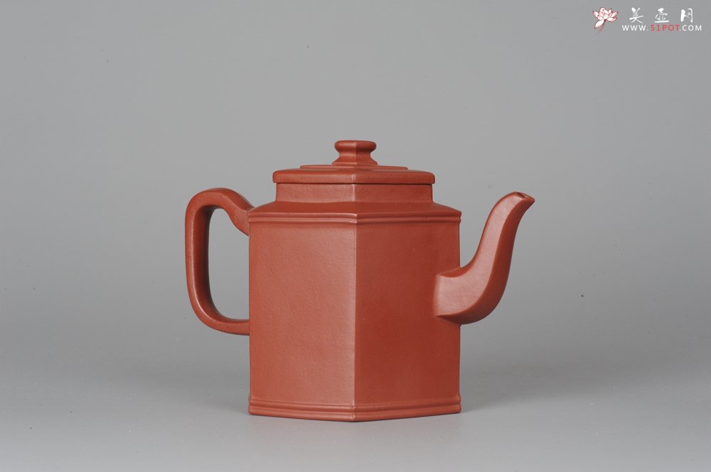紫砂壶图片：端庄秀雅 大红袍朱泥全手工双线六方宫灯  - 宜兴紫砂壶网
