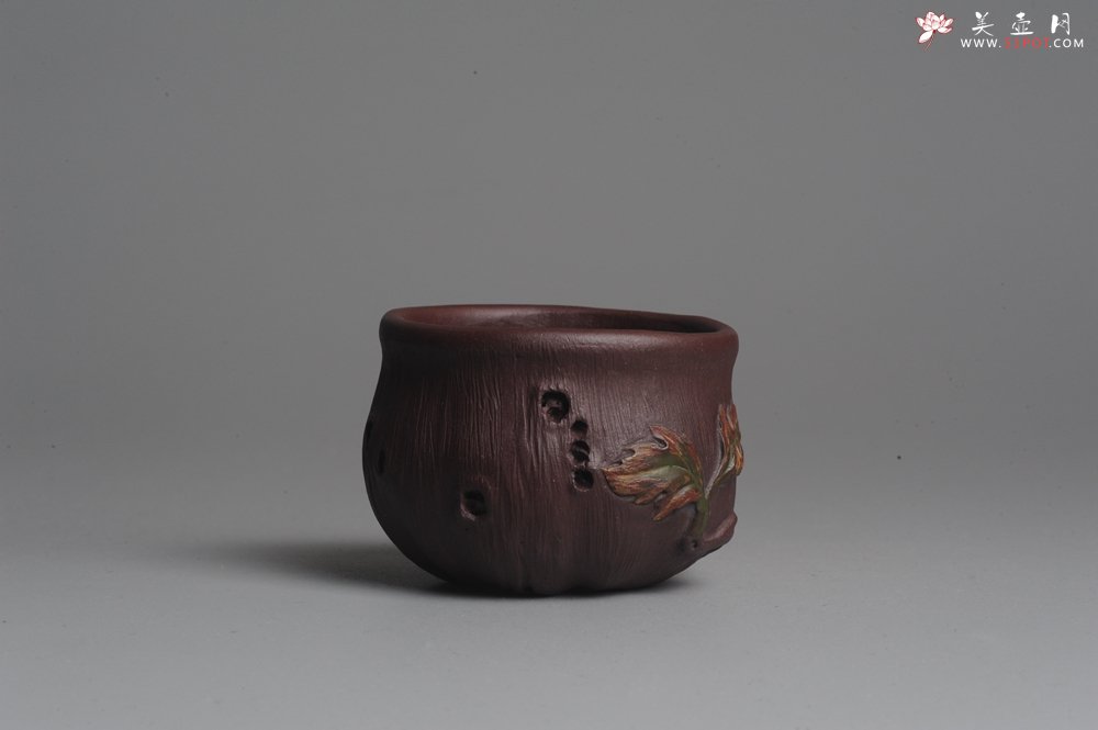 紫砂壶图片：美壶特惠 精品小花货秋叶品茗杯 - 宜兴紫砂壶网