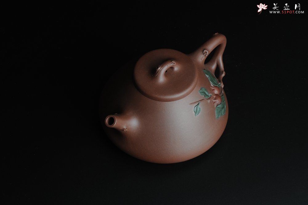 紫砂壶图片：难得老拼紫 全手春华秋实-子冶石瓢 逼真生动 - 宜兴紫砂壶网