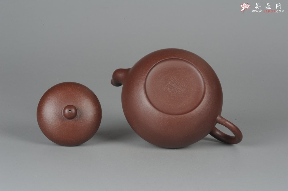 紫砂壶图片：美壶特惠 全手工精品秀雅高梨形 - 宜兴紫砂壶网