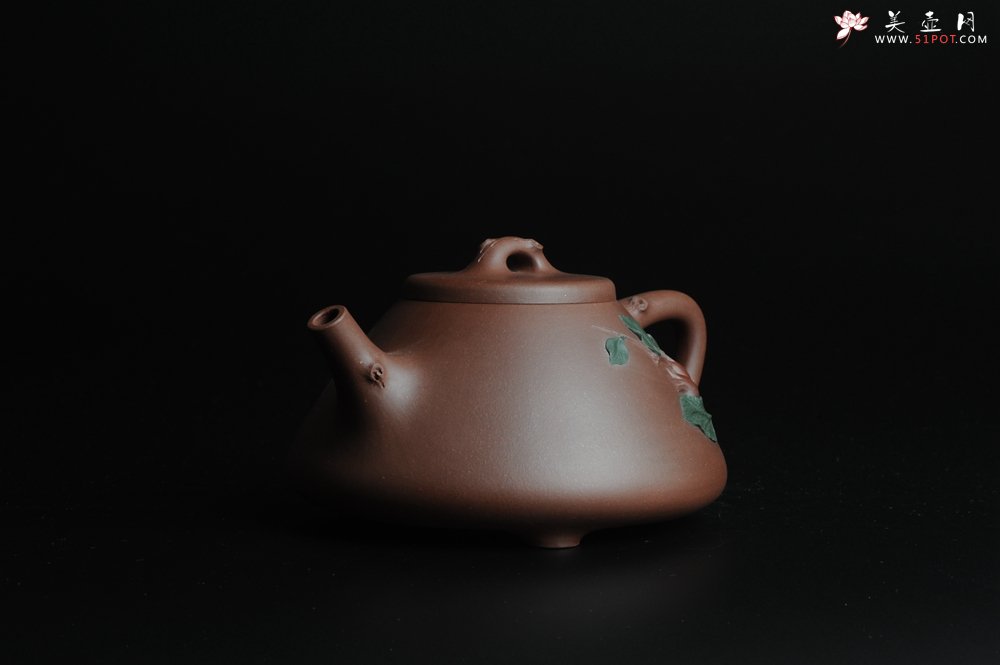 紫砂壶图片：难得老拼紫 全手春华秋实-子冶石瓢 逼真生动 - 宜兴紫砂壶网