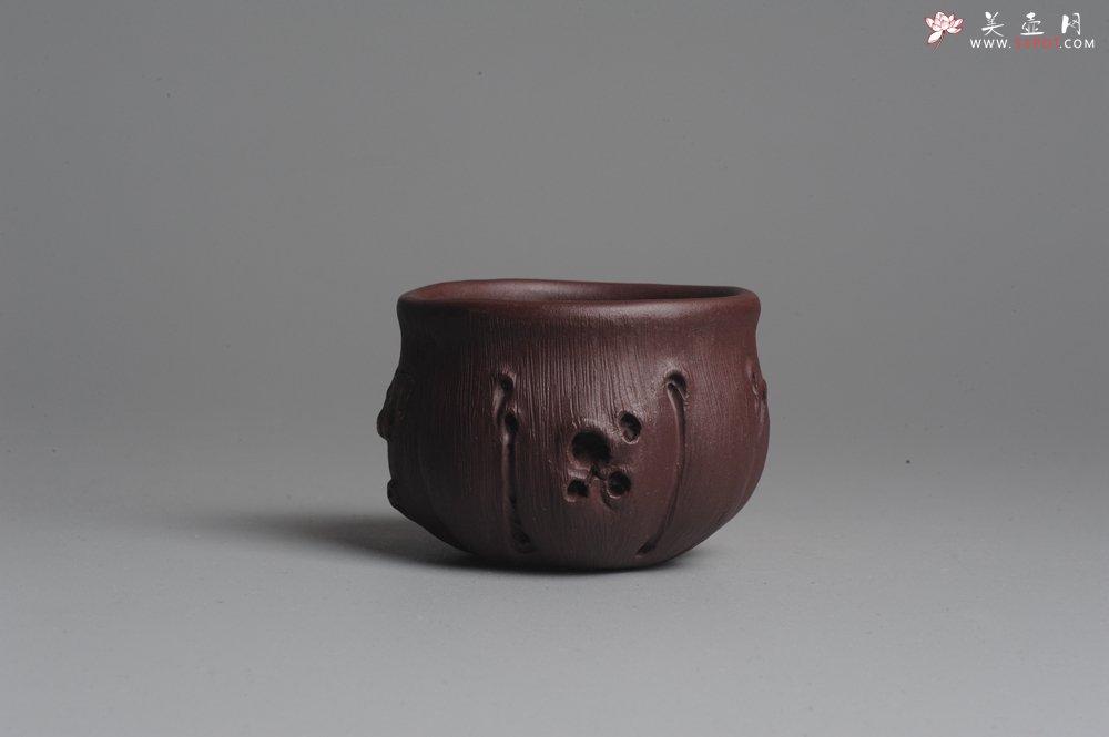 紫砂壶图片：美壶特惠 精品小花货秋叶品茗杯 - 宜兴紫砂壶网