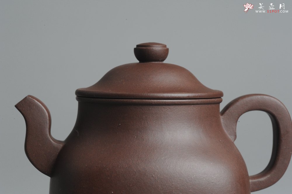 紫砂壶图片：美壶特惠 老紫泥莲灯壶 - 宜兴紫砂壶网
