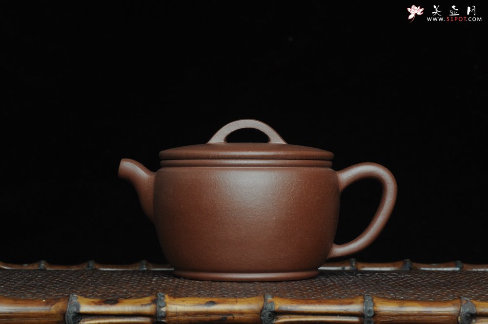 紫砂壶图片：美壶特惠 优质紫泥汉瓦 大口实用 做工精致 - 宜兴紫砂壶网