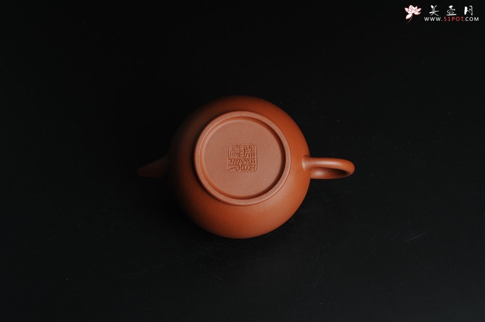 紫砂壶图片：小煤窑朱泥 全手工水平壶 端庄文气 - 宜兴紫砂壶网