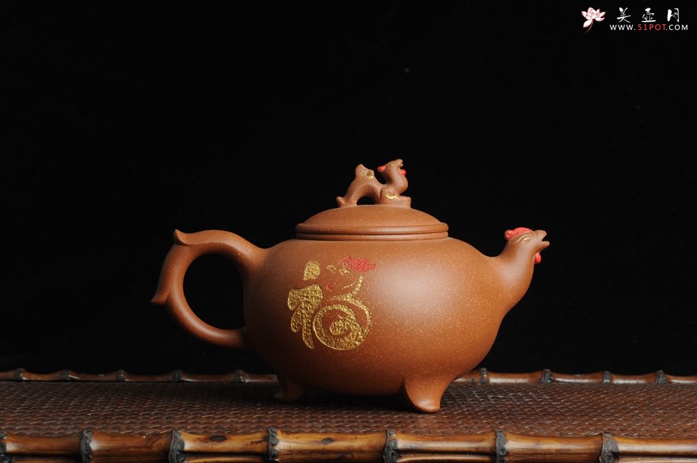 紫砂壶图片：美壶特惠 金鸡纳福 寓意吉祥富贵 - 宜兴紫砂壶网