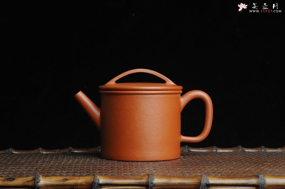 紫砂壶图片：优质赵庄朱泥 精品全手工汉瓦 端庄秀雅 大口实用 出水暴爽 - 宜兴紫砂壶网