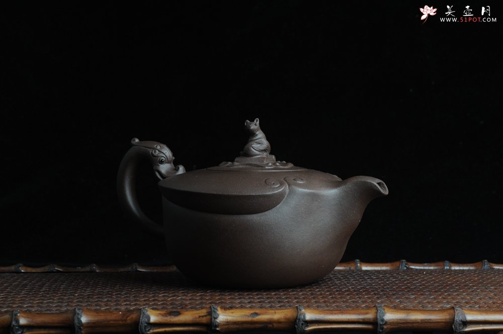 紫砂壶图片：美壶特惠 老紫泥望子成龙 浑厚大气 造型别致 - 宜兴紫砂壶网