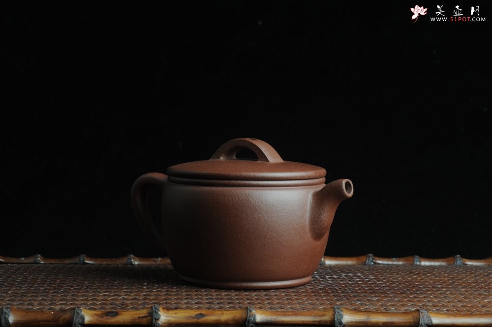 紫砂壶图片：美壶特惠 优质紫泥汉瓦 大口实用 做工精致 - 宜兴紫砂壶网