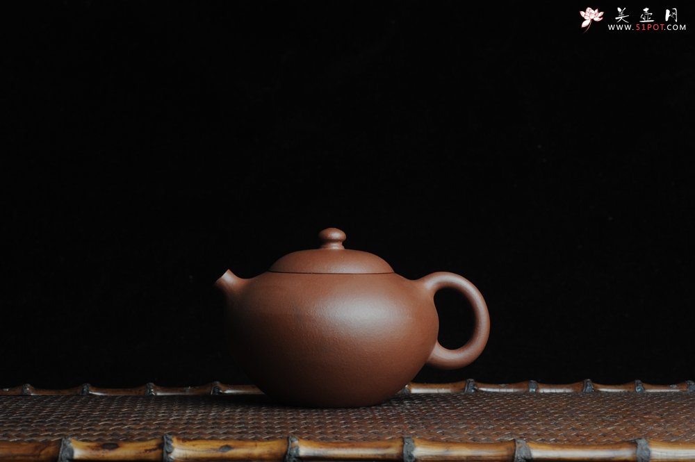 紫砂壶图片：美壶年底特惠 秀雅龙蛋壶 - 宜兴紫砂壶网