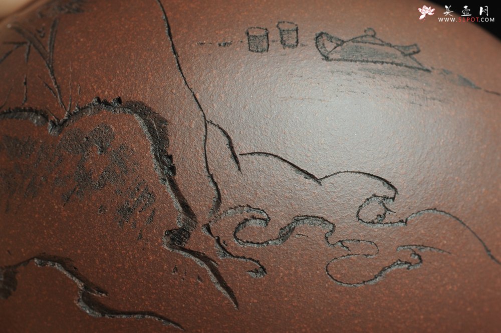 紫砂壶图片：美壶特惠 做工精致山人道洪圆珠 饱满漂亮 出水暴爽 - 宜兴紫砂壶网