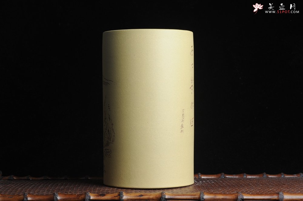 紫砂壶图片：美筒特惠 精品山水高帽笔筒二式 一曲新词酒一杯 老师不打草稿直接空刻 一气呵成  - 宜兴紫砂壶网
