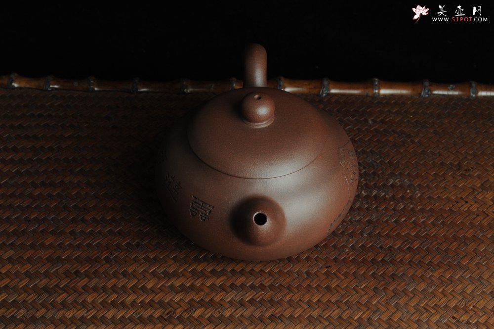 紫砂壶图片：美壶特惠 做工精致山人道洪圆珠 饱满漂亮 出水暴爽 - 宜兴紫砂壶网