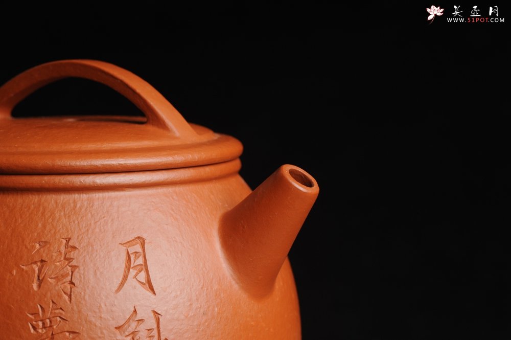 紫砂壶图片：优质赵庄朱泥全手工汉瓦 方健双刀文气装饰悟道罗汉图 - 宜兴紫砂壶网